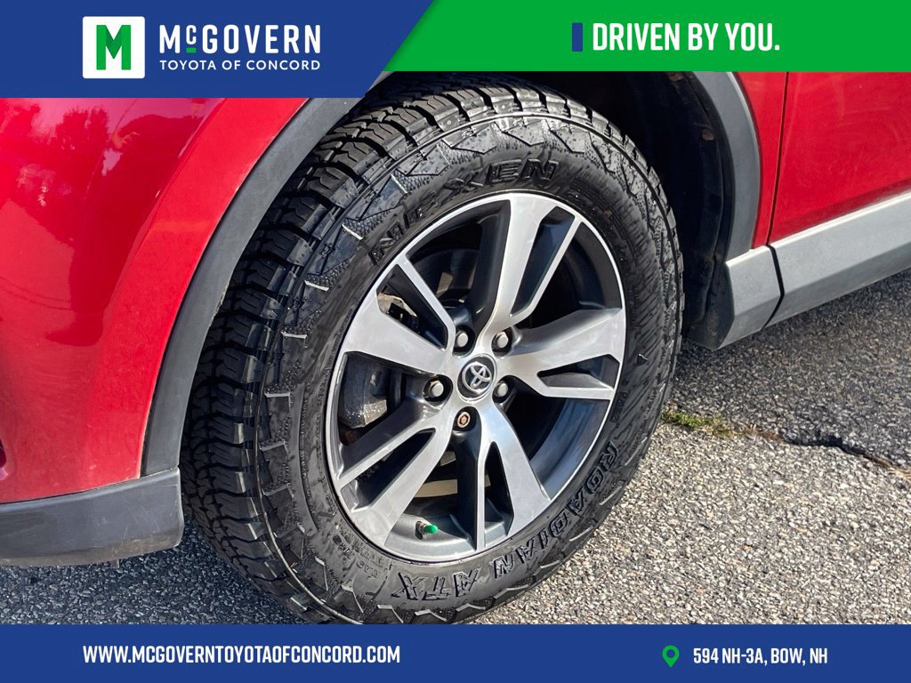 Used 2016 Toyota RAV4 XLE AWD/4WD image 9