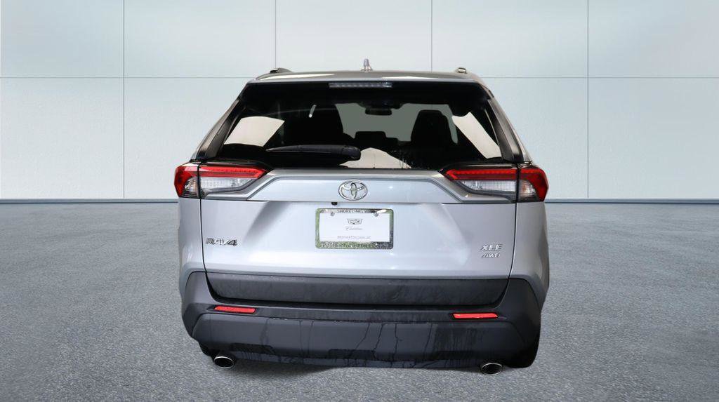 Used 2024 Toyota RAV4 XLE w/ Convenience Package AWD/4WD image 4