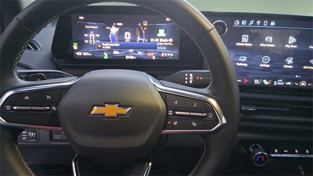 Used 2025 Chevrolet Silverado EV LT image 12