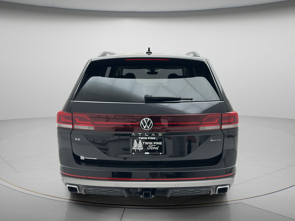 Used 2026 Volkswagen Atlas Peak Edition AWD/4WD image 6