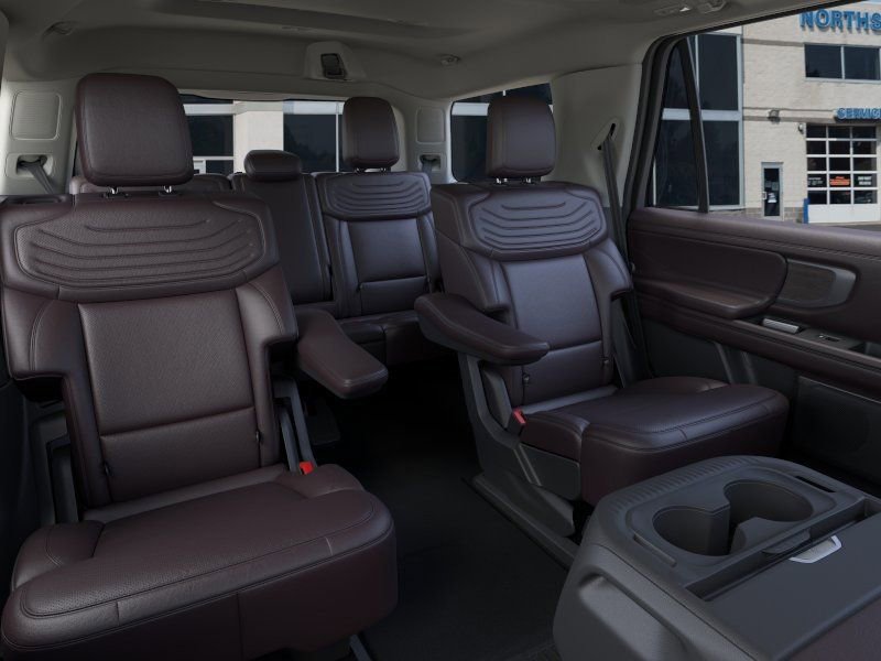 New 2026 Ford Expedition Platinum AWD/4WD image 11