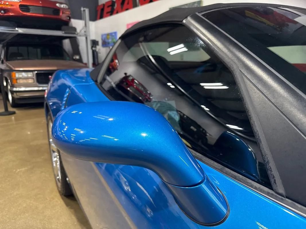Used 2009 Chevrolet Corvette Convertible RWD image 69