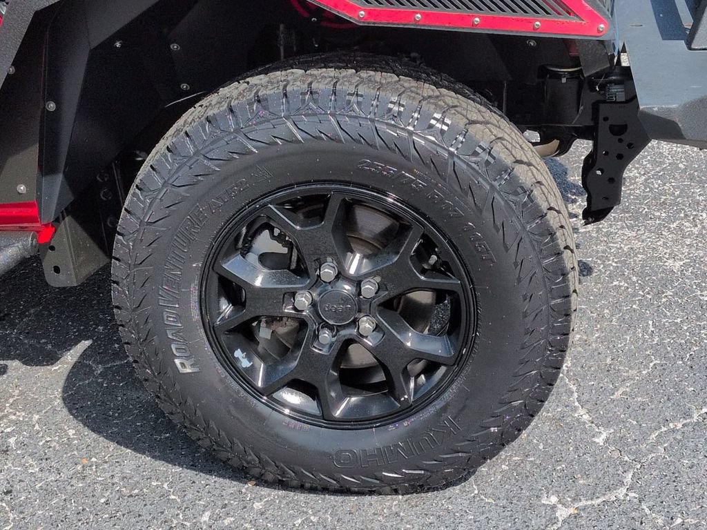 Used 2022 Jeep Wrangler Sport AWD/4WD image 11