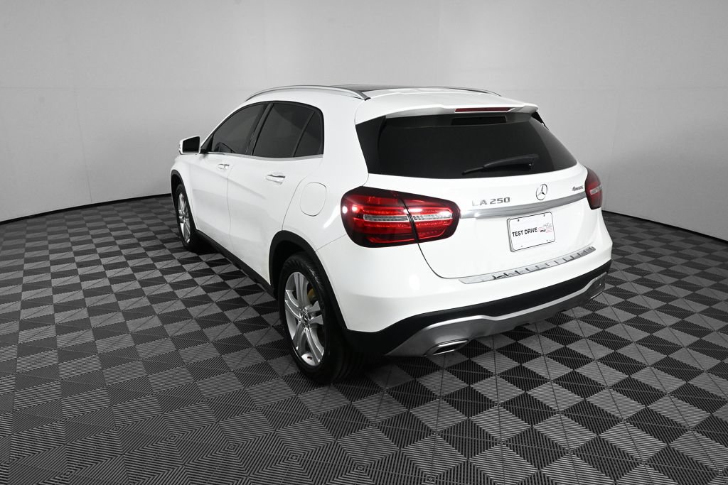 Certified 2020 Mercedes-Benz GLA 250 4MATIC image 4