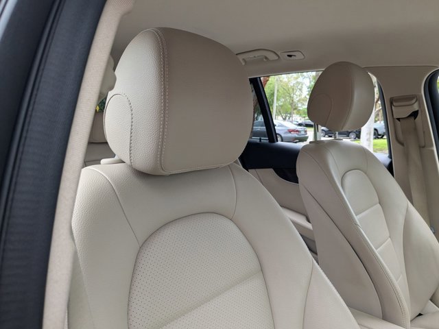 Used 2019 Mercedes-Benz GLC 300 GLC 300 image 19