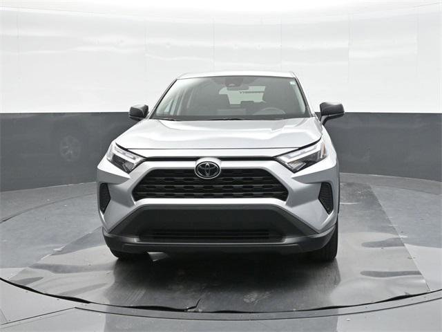 Certified 2025 Toyota RAV4 LE image 30