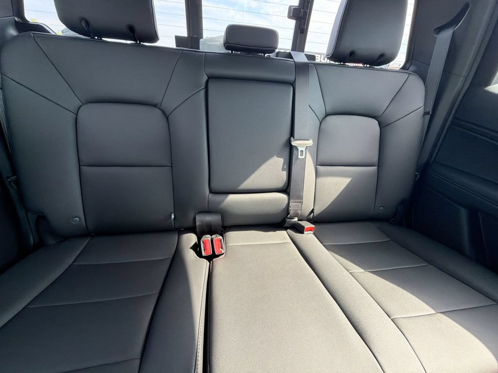 Used 2026 GMC Canyon Elevation w/ Convenience Package RWD image 15