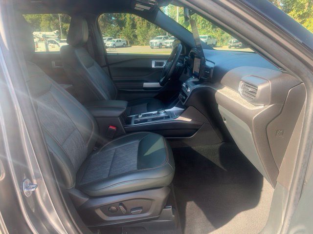 Used 2024 Ford Explorer Timberline w/ Timberline Technology Package AWD/4WD image 11