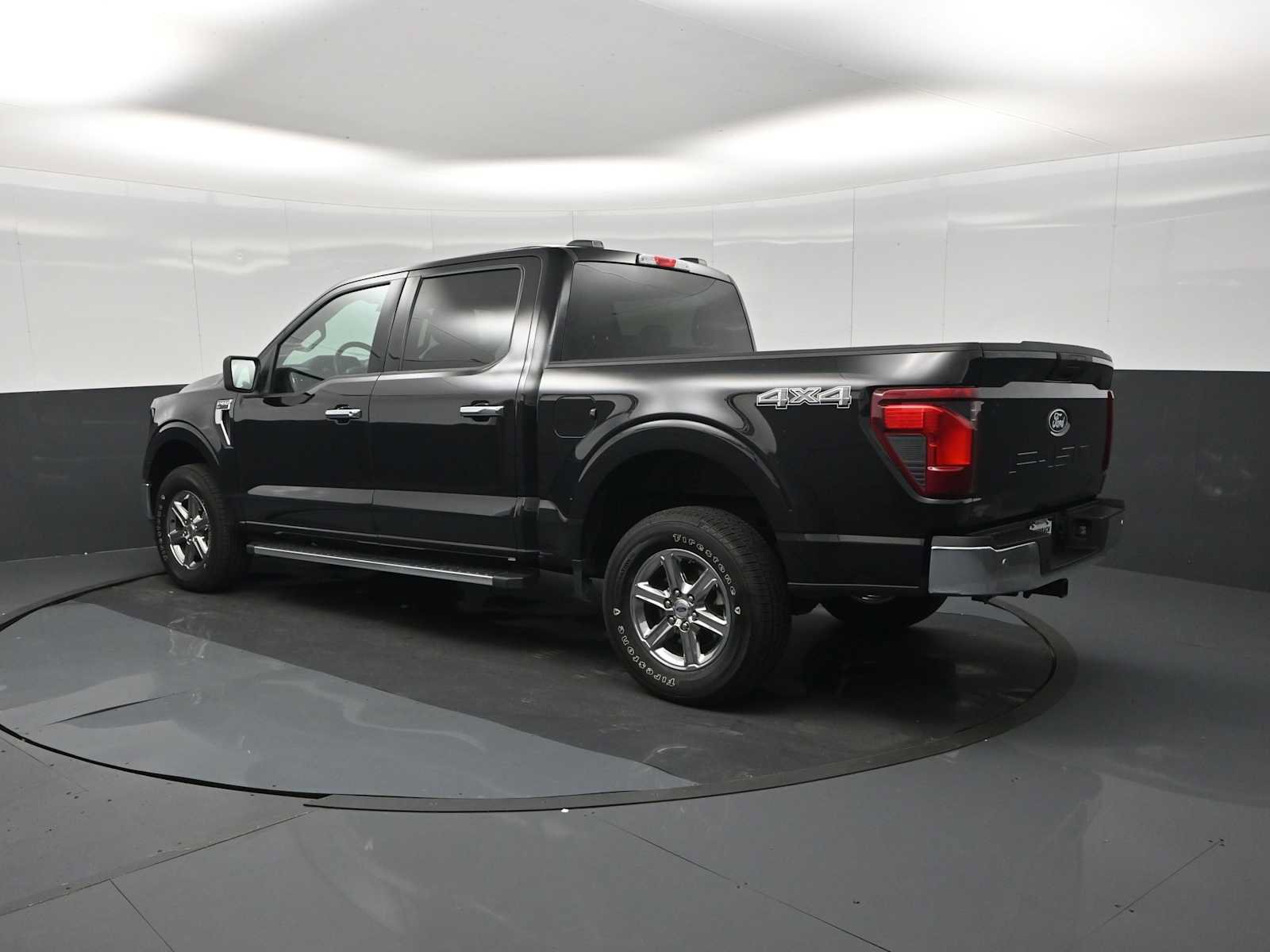 Certified 2025 Ford F150 XLT w/ Equipment Group 301A Standard AWD/4WD image 6