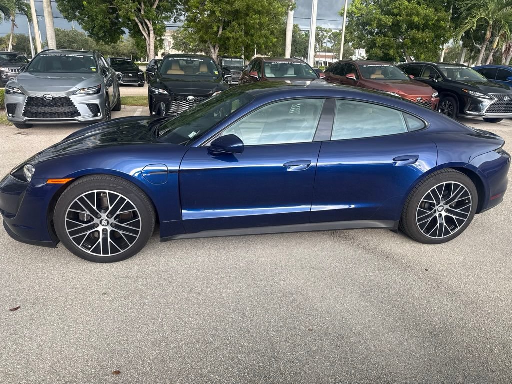 Used 2024 Porsche Taycan RWD image 3