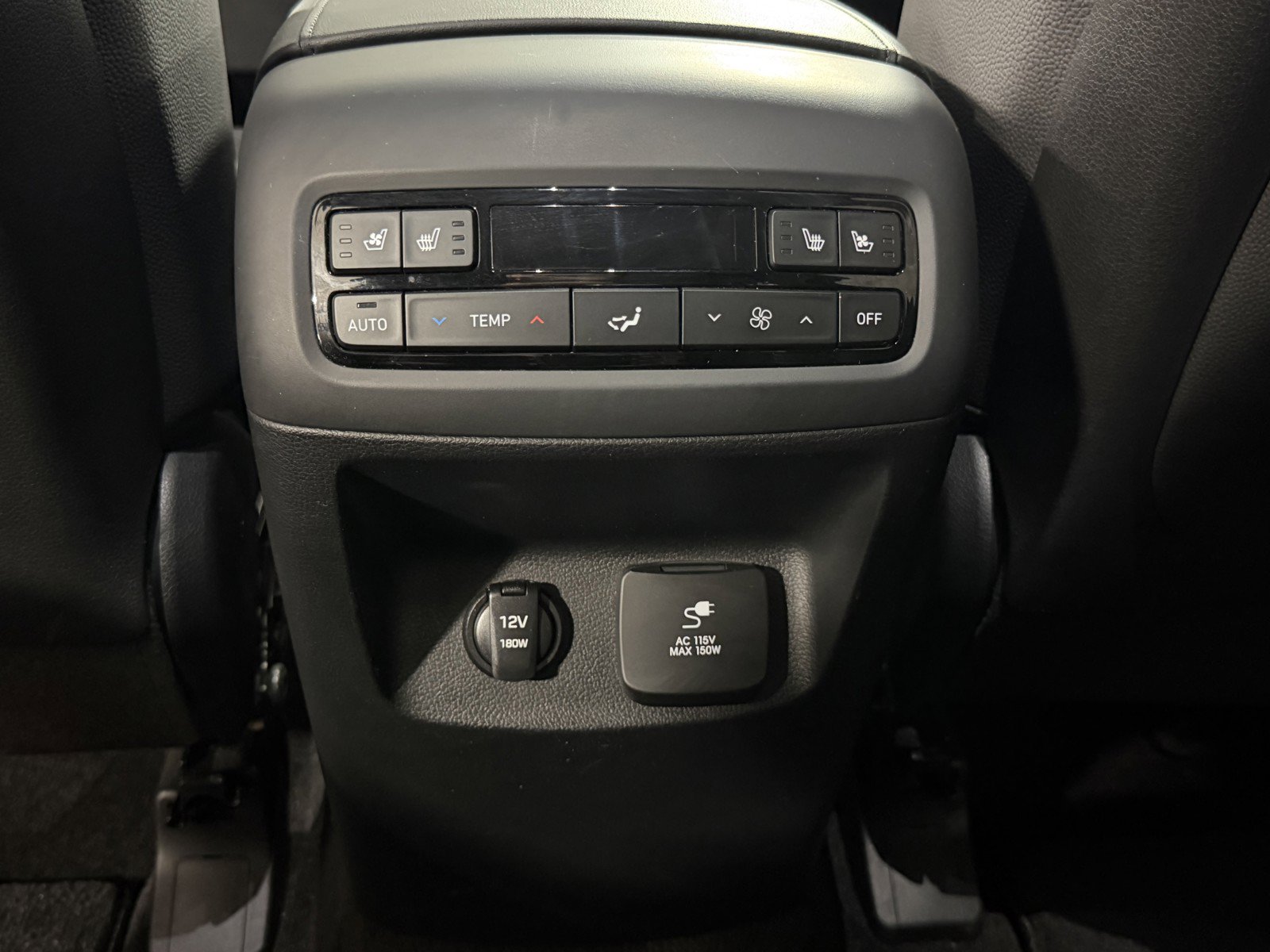 Certified 2023 Hyundai Palisade Limited AWD/4WD image 30