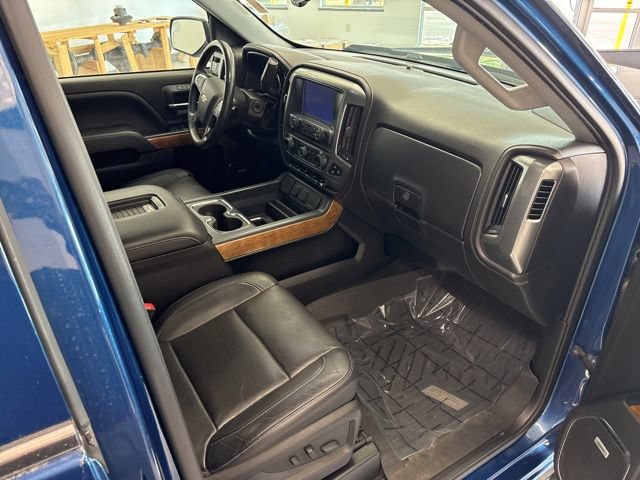 Used 2017 Chevrolet Silverado 1500 LTZ w/ Sport Package AWD/4WD image 28