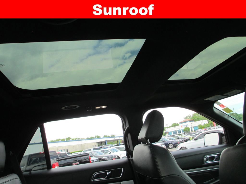 Used 2018 Ford Explorer Sport w/ Equipment Group 401A AWD/4WD image 16