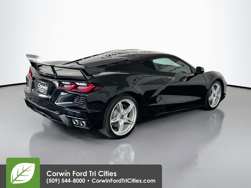 Used 2023 Chevrolet Corvette Stingray Coupe w/ Z51 Performance Package RWD image 14
