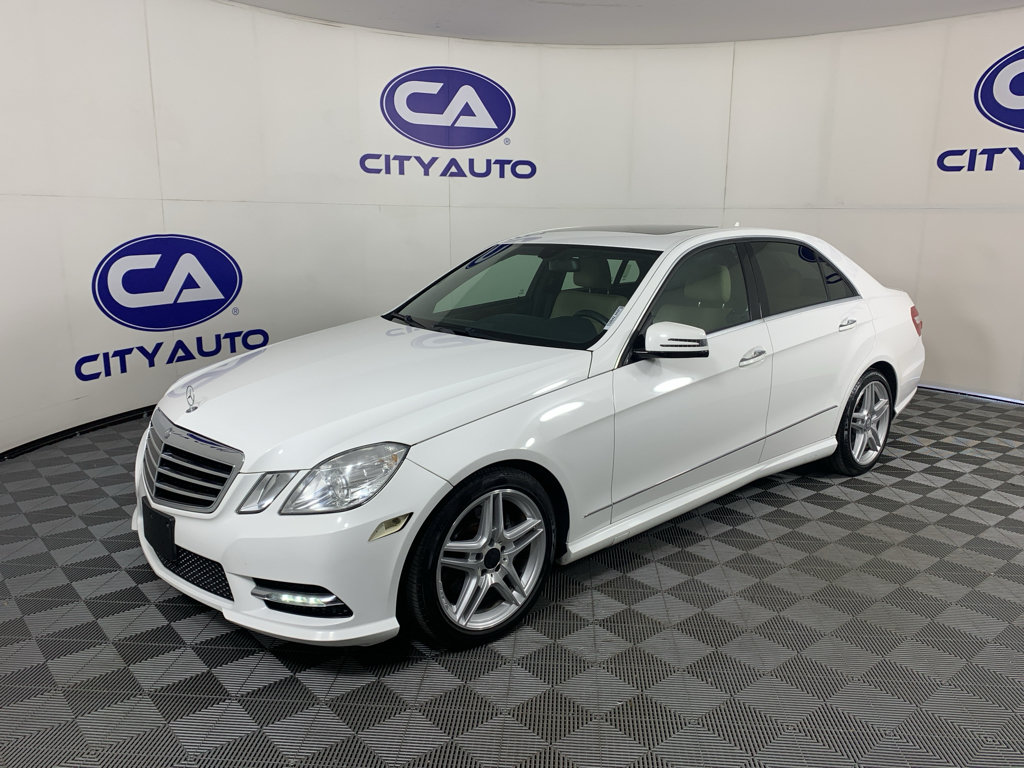 Used 2013 Mercedes-Benz E 350 4MATIC Sedan image 7