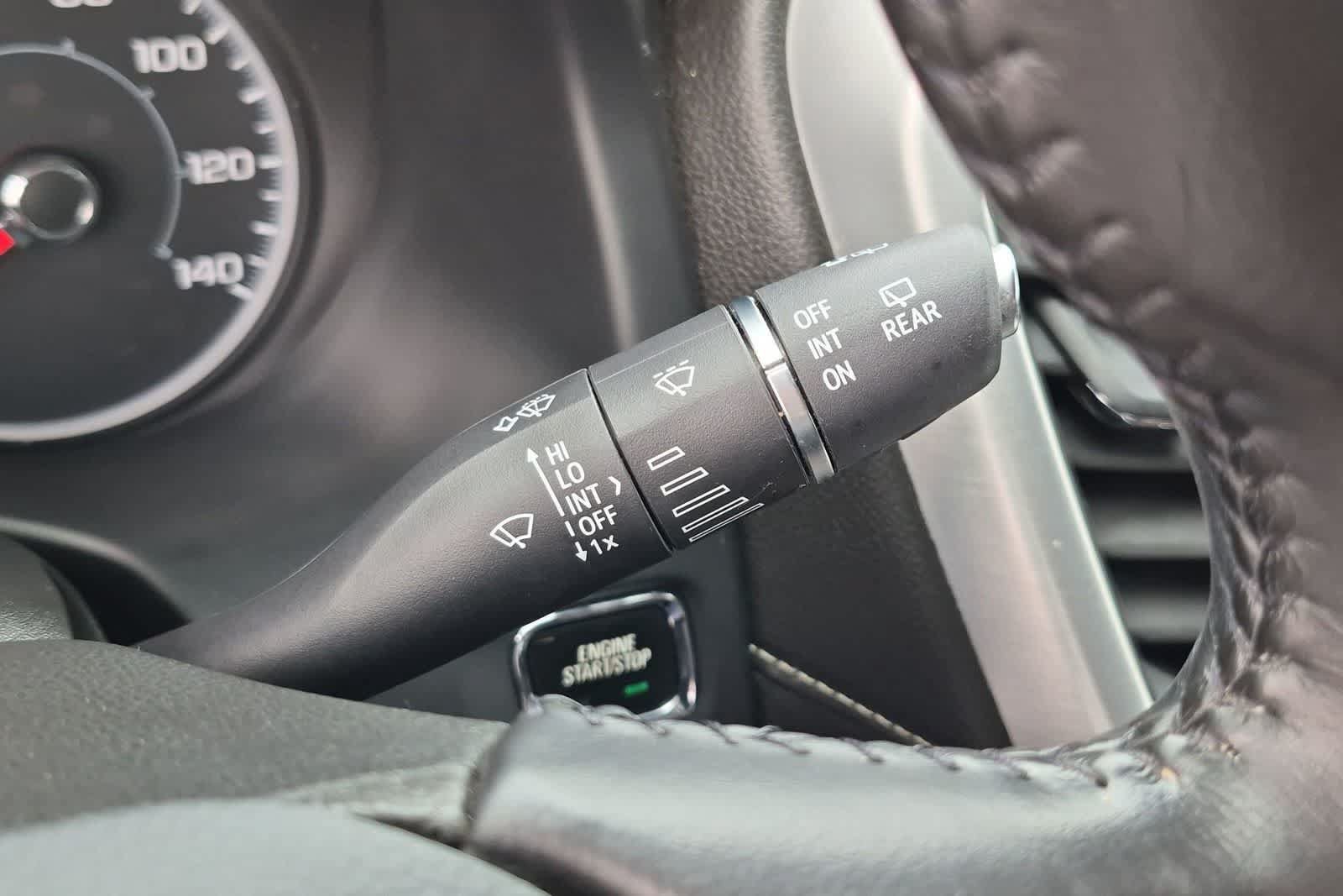 Used 2019 GMC Acadia SLE FWD image 25