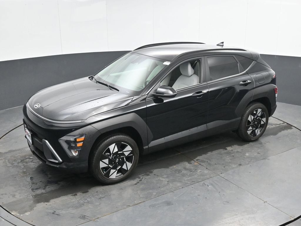 Used 2024 Hyundai Kona SEL AWD/4WD image 37