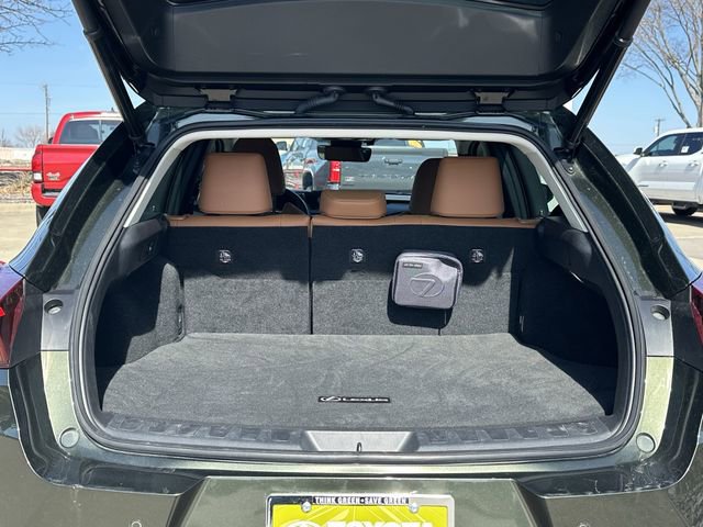 Used 2022 Lexus UX 250h 250h Base w/ Premium Package image 31