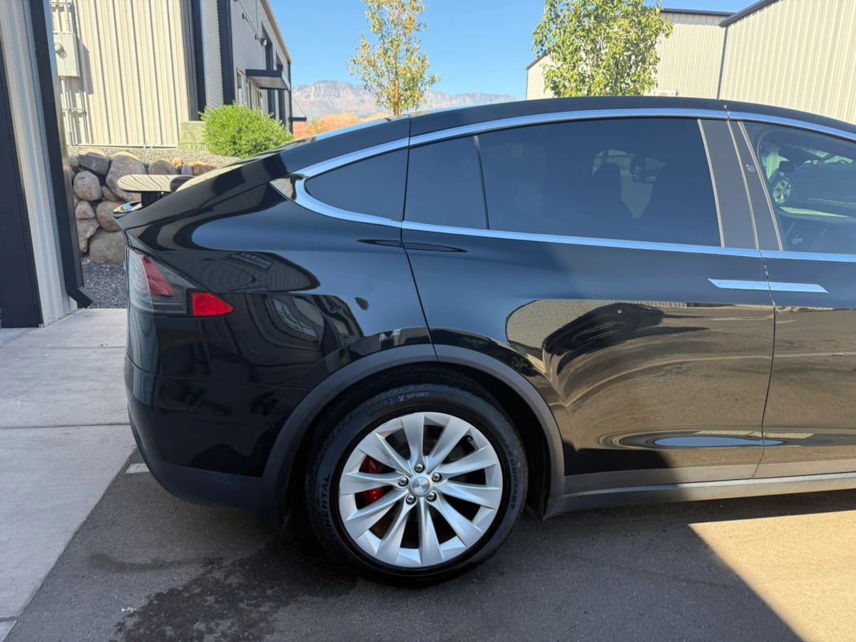 Used 2019 Tesla Model X Performance AWD/4WD image 10