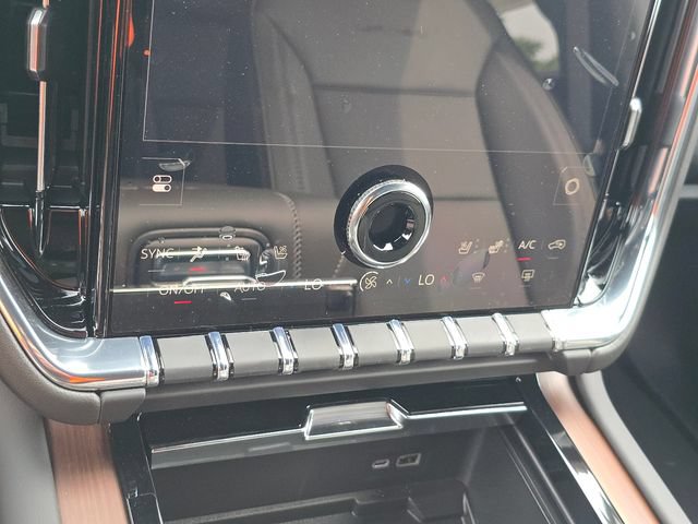 New 2026 GMC Yukon Denali AWD/4WD image 33