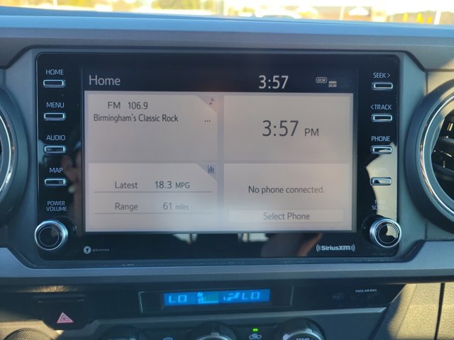 Used 2023 Toyota Tacoma TRD Off-Road image 18