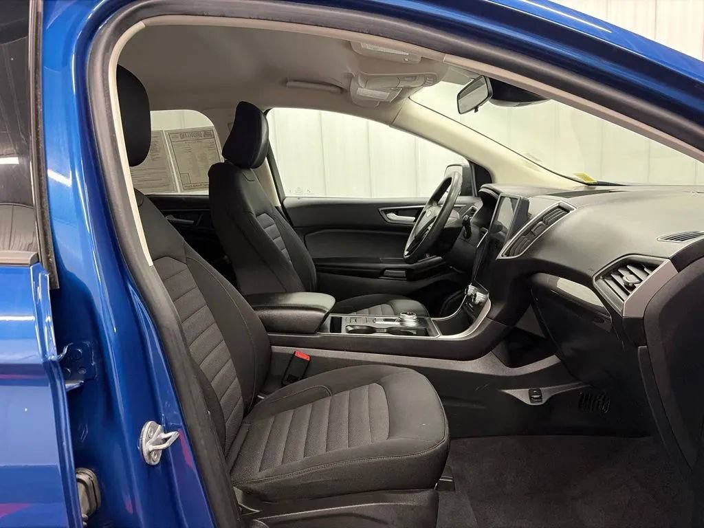 Used 2024 Ford Edge SE AWD/4WD image 21