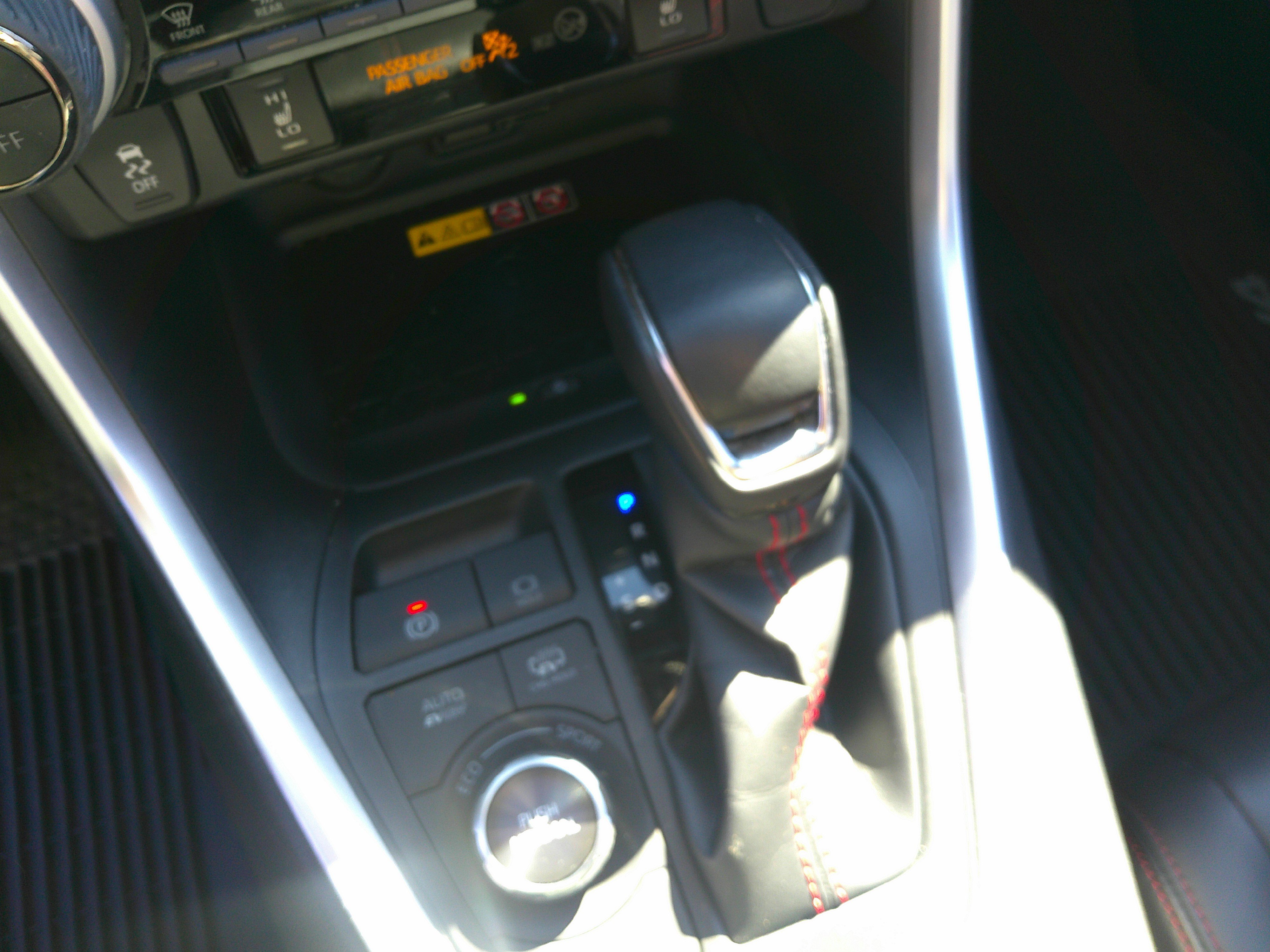 Used 2022 Toyota RAV4 XSE image 27