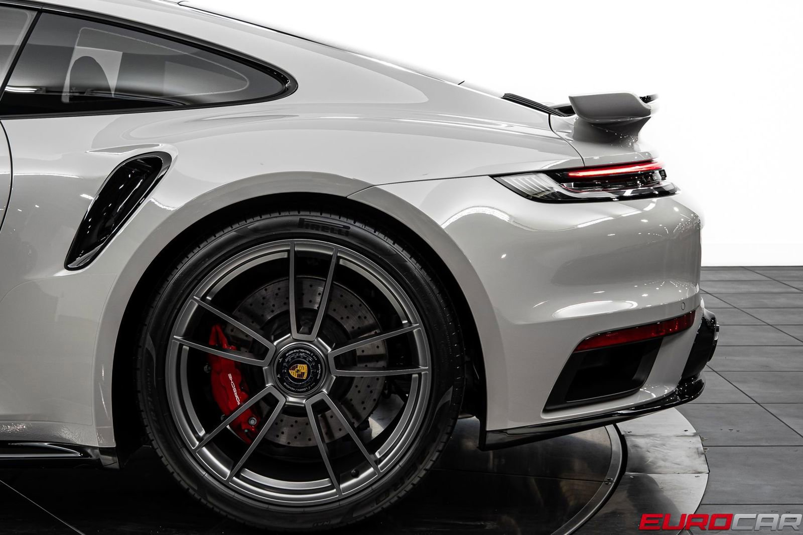 Used 2024 Porsche 911 Turbo AWD/4WD image 19