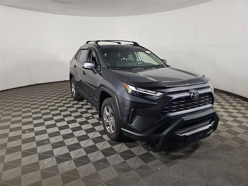 Used 2025 Toyota RAV4 LE AWD/4WD image 1