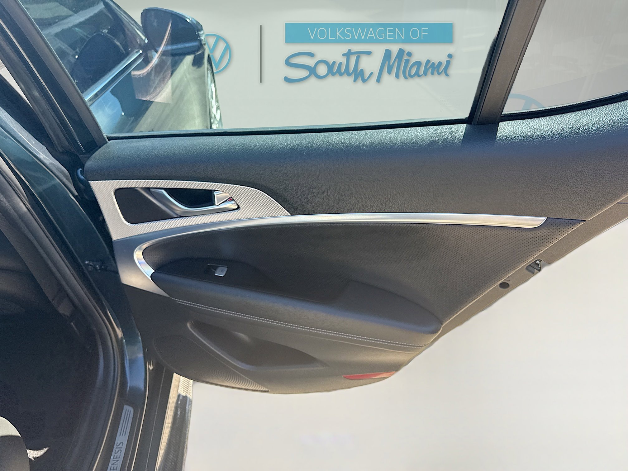 Used 2022 Genesis G70 3.3T image 31