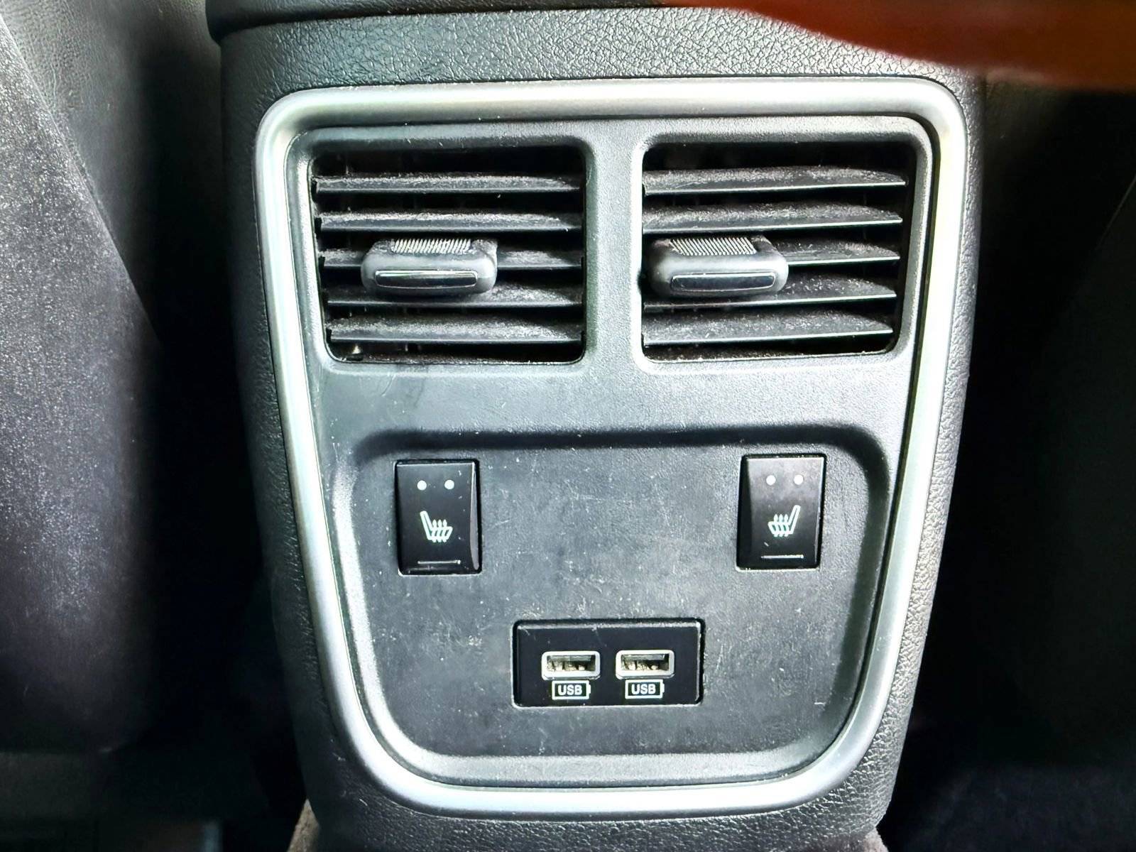 Used 2017 Dodge Charger R/T Scat Pack w/ Beats Audio Group RWD image 21