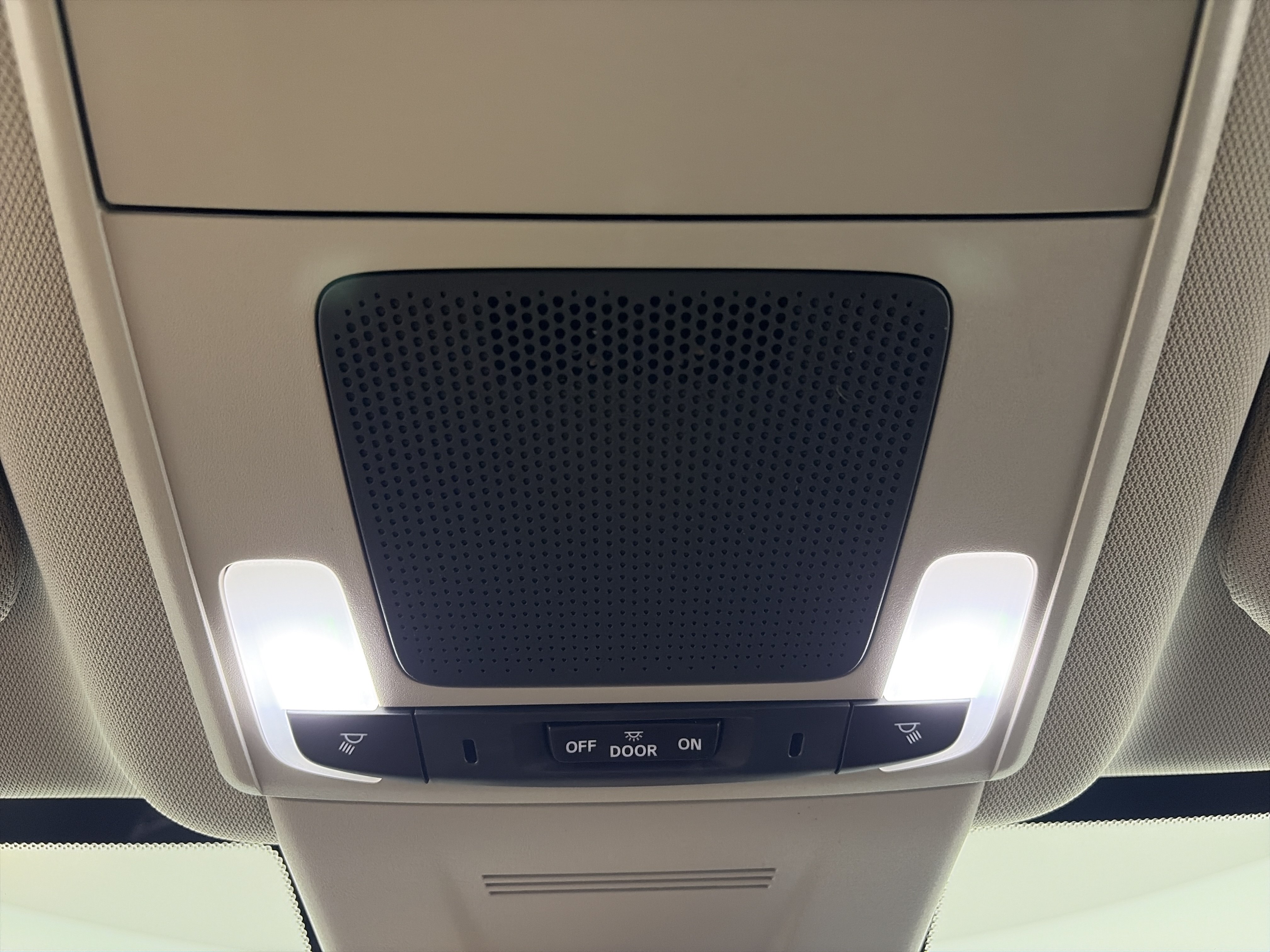 Used 2025 Honda CR-V LX image 29