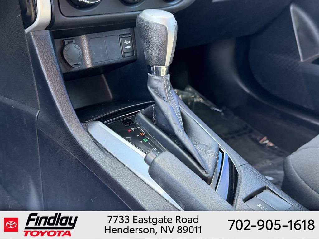 Certified 2018 Toyota Corolla L w/ Carpet Mat Package (TMS) FWD image 9