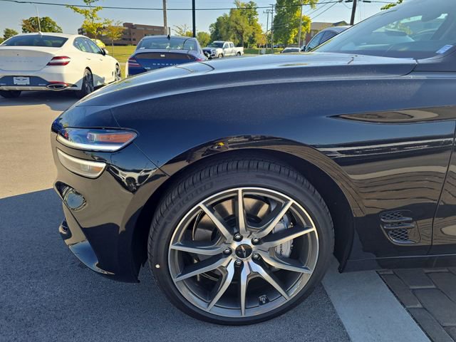 Used 2026 Genesis G70 2.5T Prestige image 10