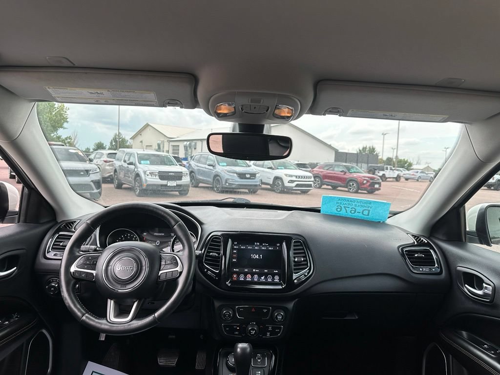 Used 2019 Jeep Compass Limited AWD/4WD image 26