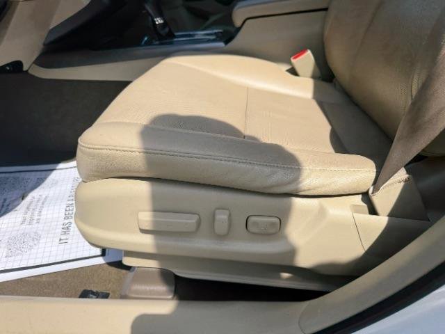 Used 2013 Acura RDX AWD image 17