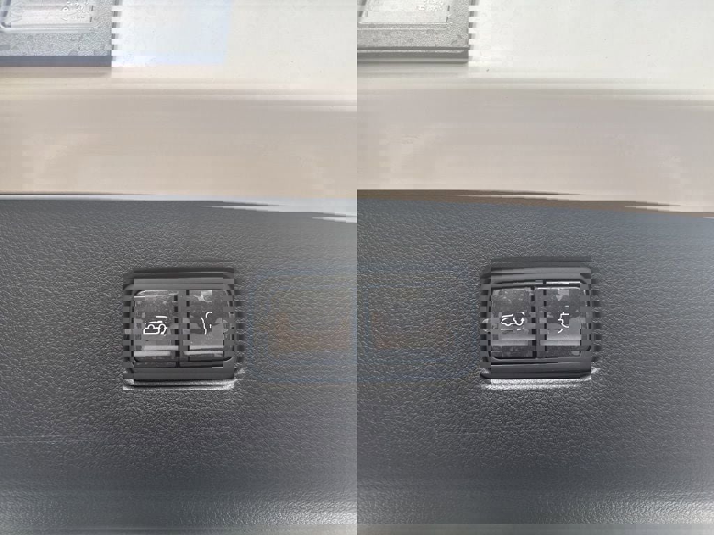 New 2026 Genesis GV70 3.5T Sport Advanced image 30