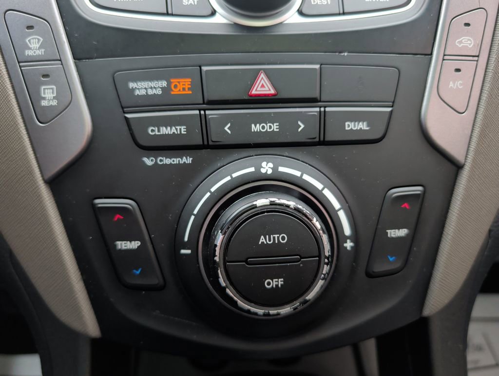 Used 2013 Hyundai Santa Fe Sport image 15