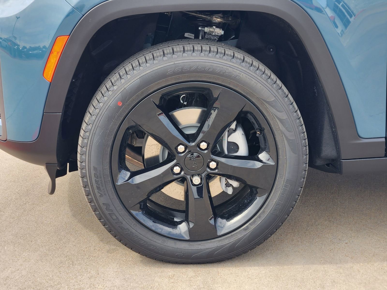 New 2026 Jeep Grand Cherokee Limited w/ Limited Altitude Package RWD image 11
