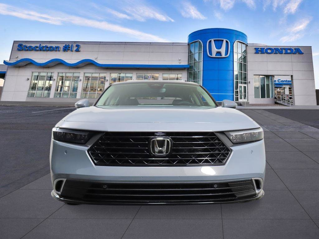 New 2026 Honda Accord Touring image 8