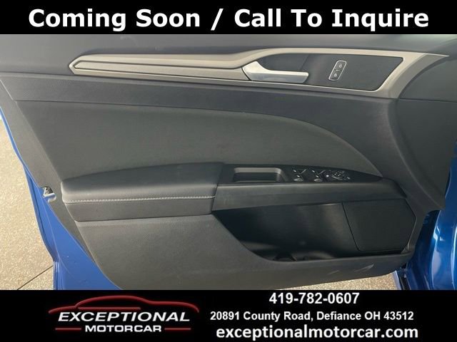 Used 2017 Ford Fusion SE image 33