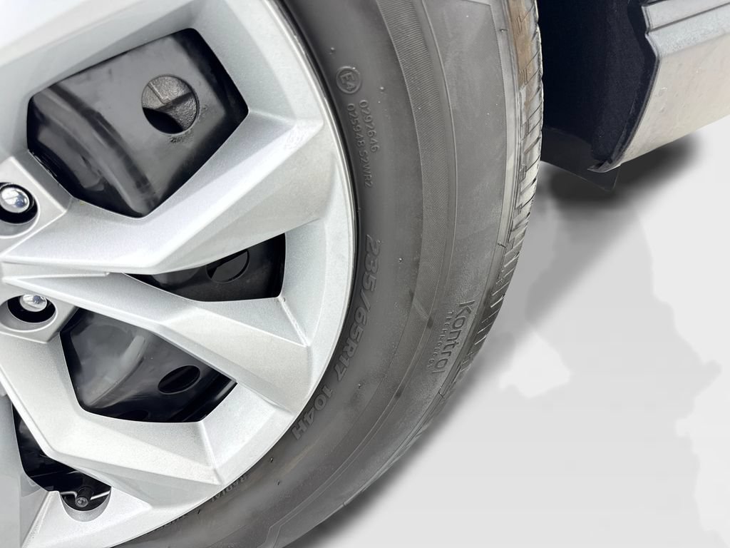 Used 2025 Honda CR-V LX image 82