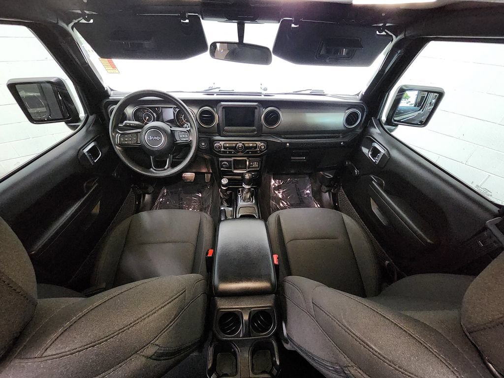 Used 2023 Jeep Wrangler Unlimited Sport AWD/4WD image 25