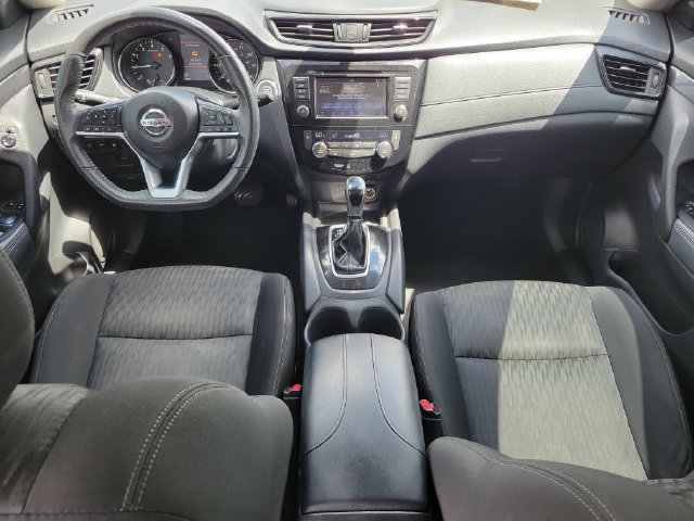 Used 2020 Nissan Rogue SV FWD image 13