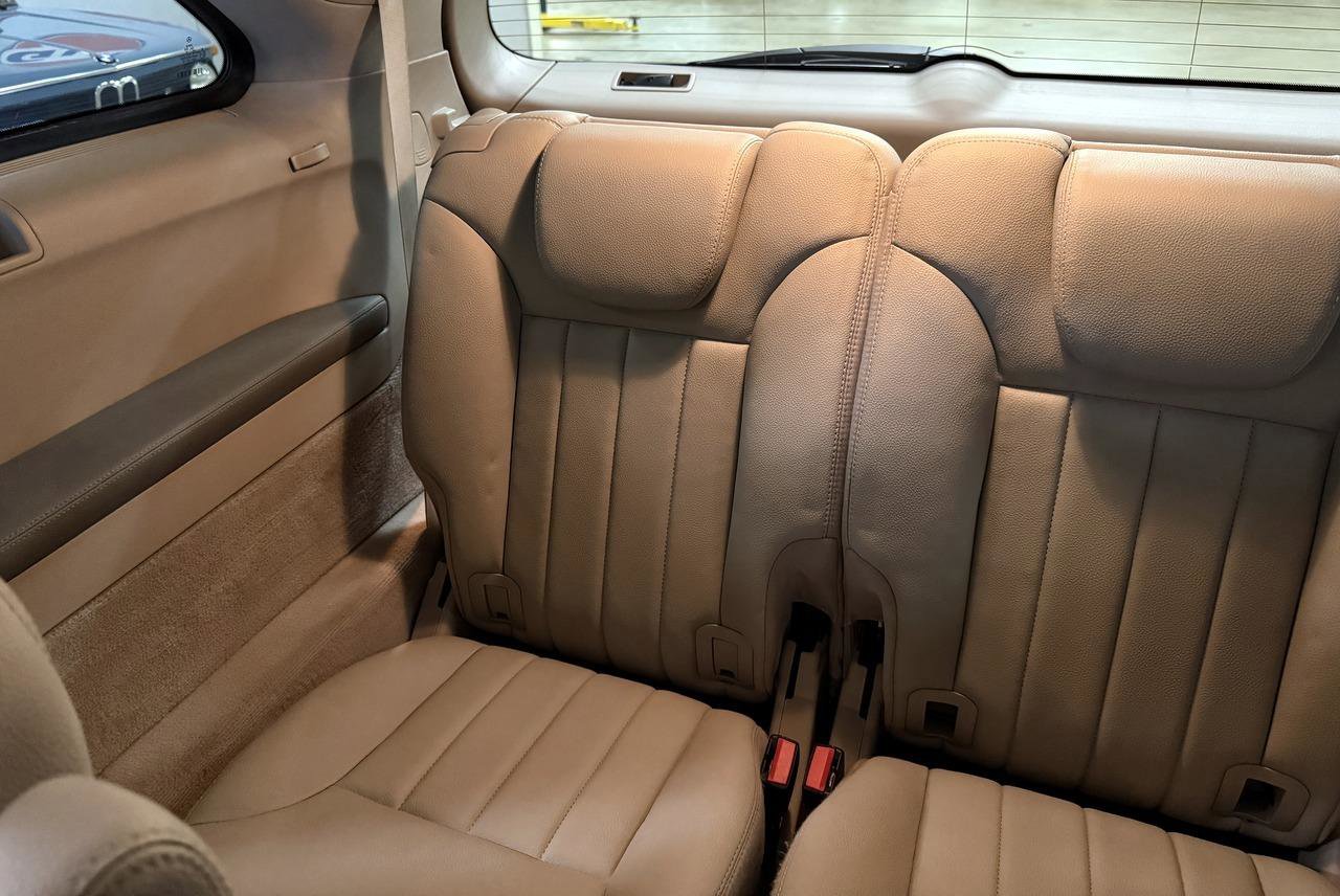 Used 2007 Mercedes-Benz R 350 4MATIC image 76