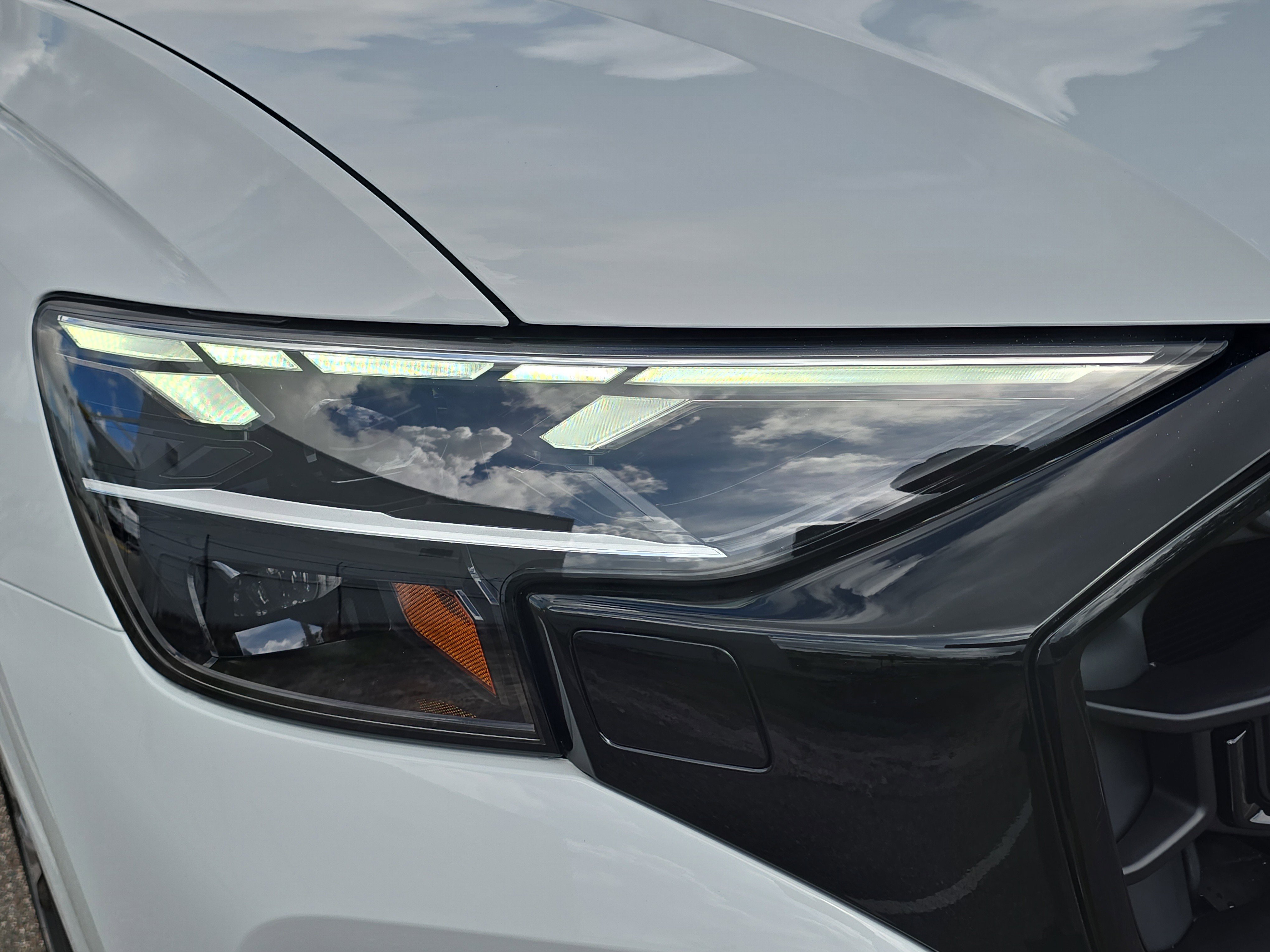 New 2025 Audi Q8 Premium Plus image 6