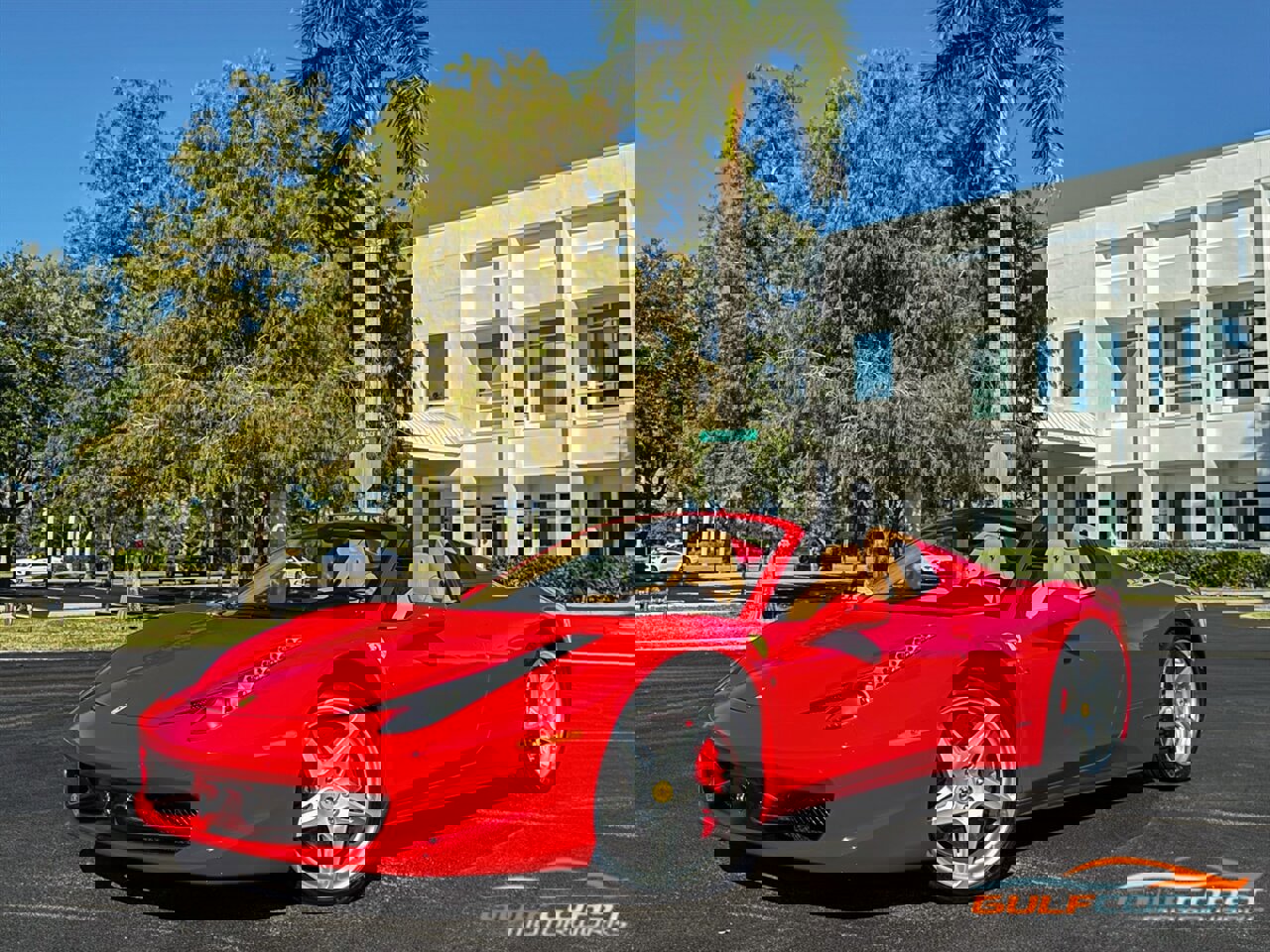 Used 2014 Ferrari 458 Spider image 10