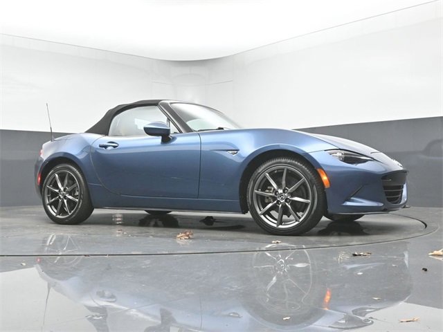 Used 2019 MAZDA MX-5 Miata Grand Touring image 28
