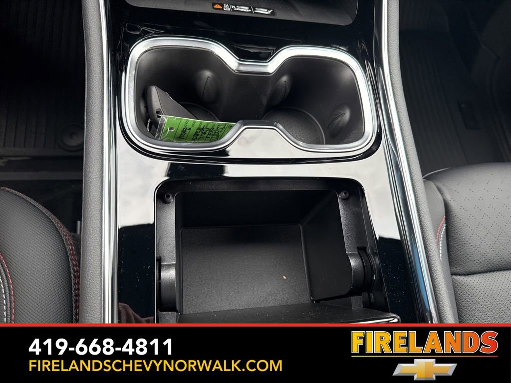 New 2026 Chevrolet Traverse RS w/ LPO, Floor Liner Package image 37