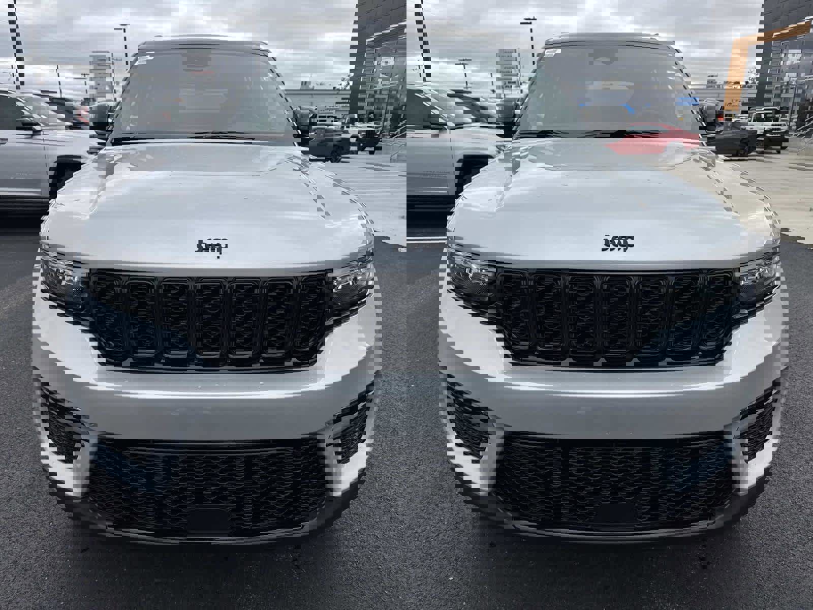 New 2025 Jeep Grand Cherokee Limited AWD/4WD image 2